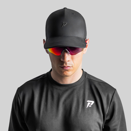 Momentum Signature Cap