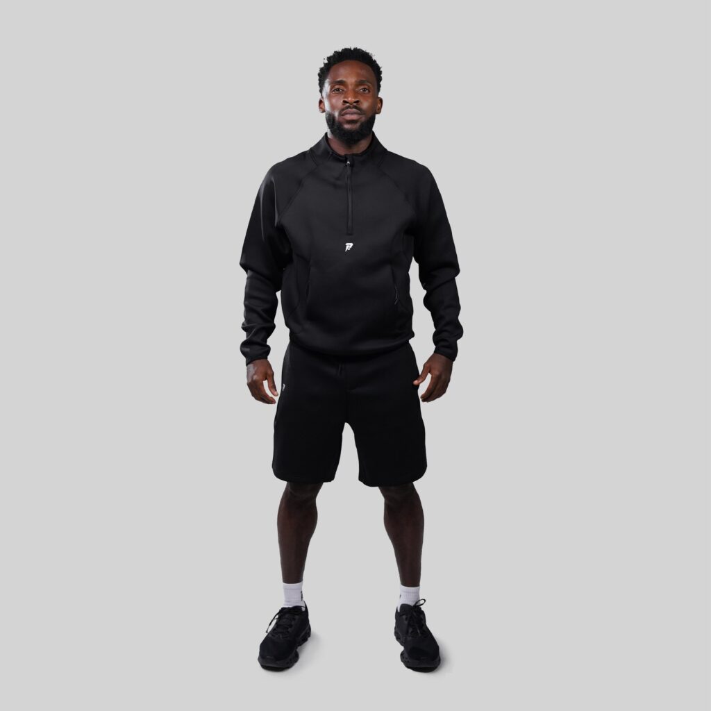 Ease Quarter Zip - Black